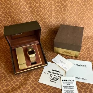 Vtg. Men's Pulsar LED 14K gold Filled Watch 1970's